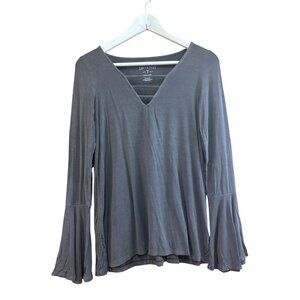 American Eagle Soft & Sexy Gray Bell Sleeve V-Neck Top S